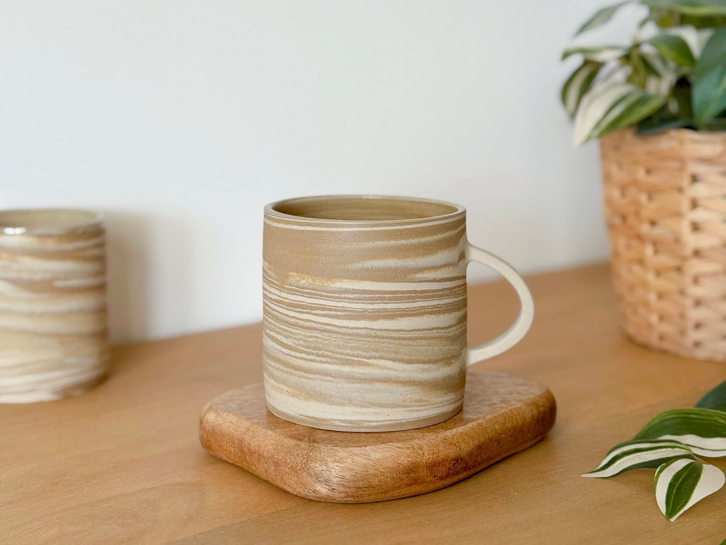 Tasse terre mêlée