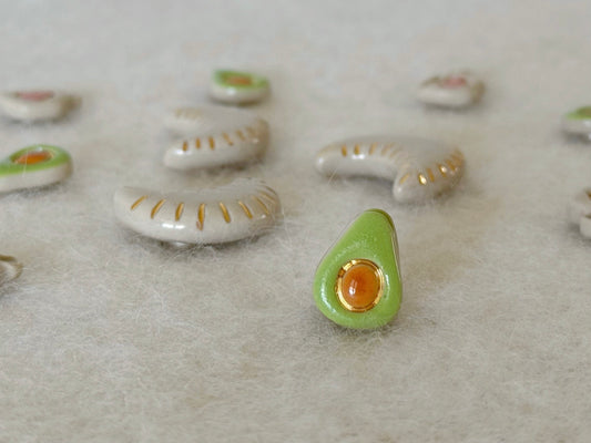 Mini magnet avocat doré 🥑 ✨