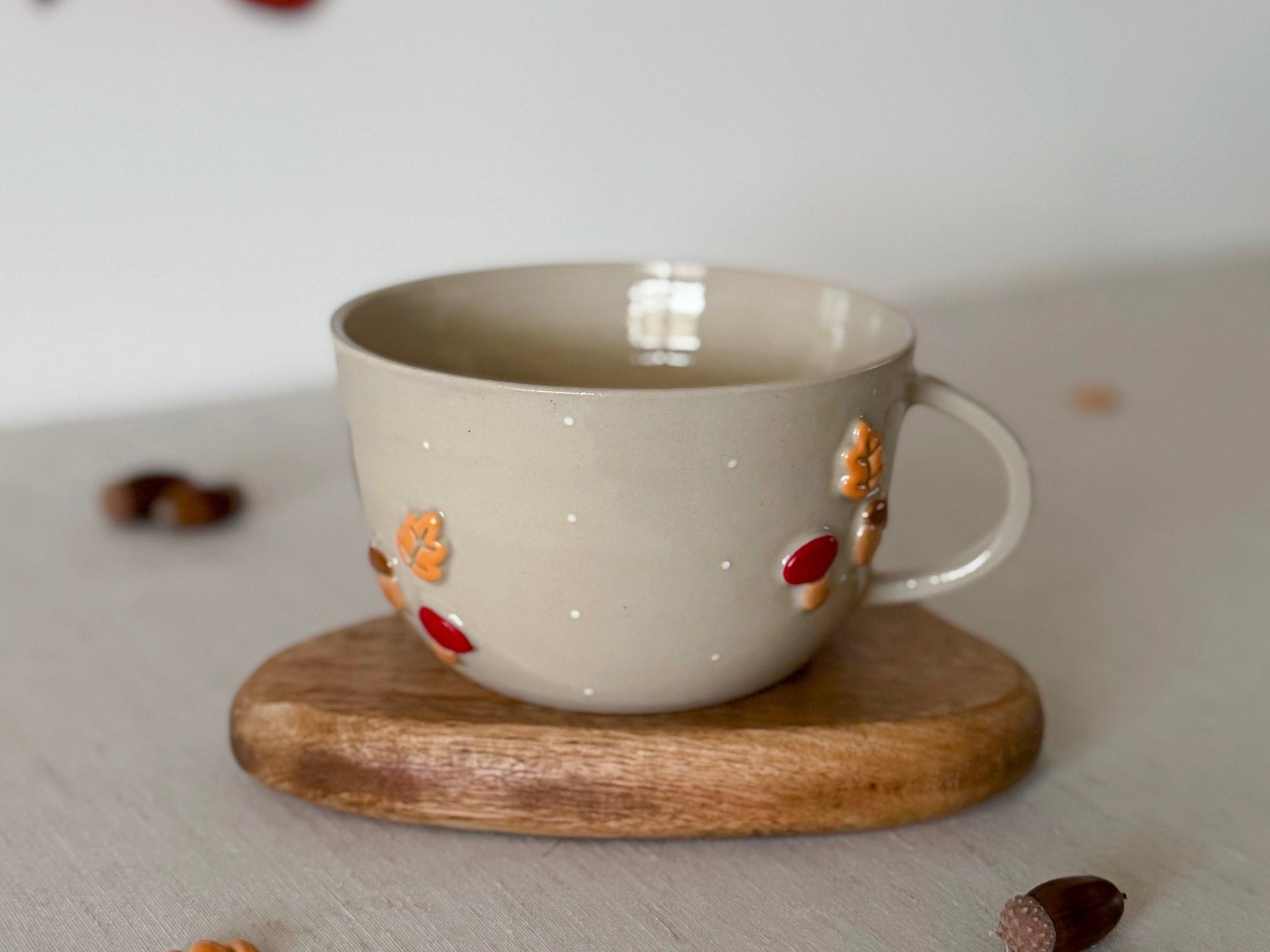 Grande tasse d'automne - forêt